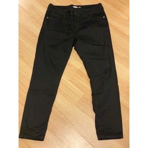 Blk Skinny Low Rise Jeans